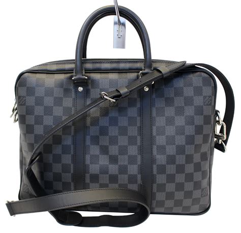 Products by Louis Vuitton: Porte.